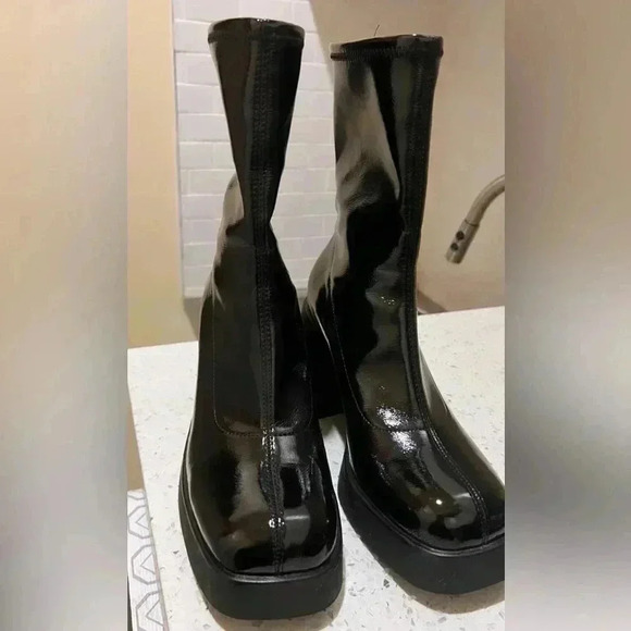 Size 8  booties from call it spring. - Picture 1 of 2